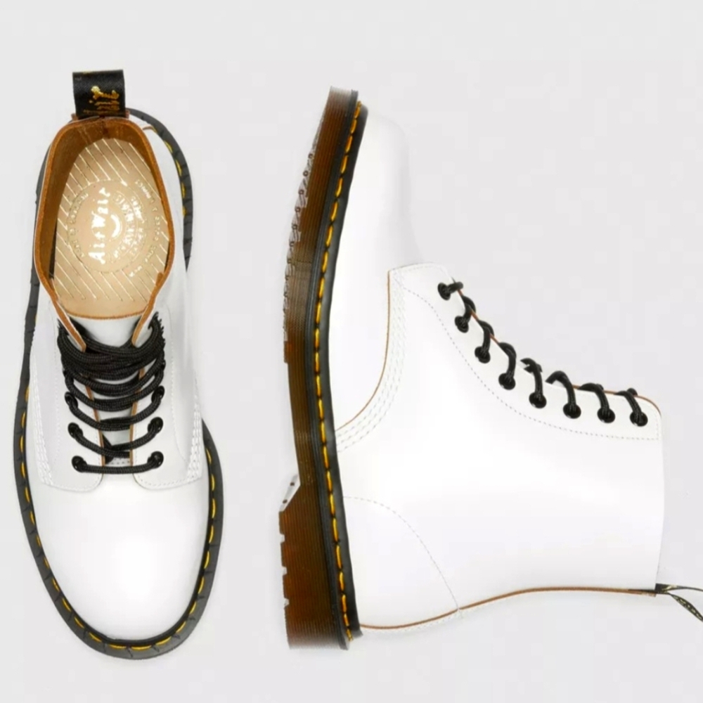MIE Dr Martens 1460 Vintage Made in England Boots NWB